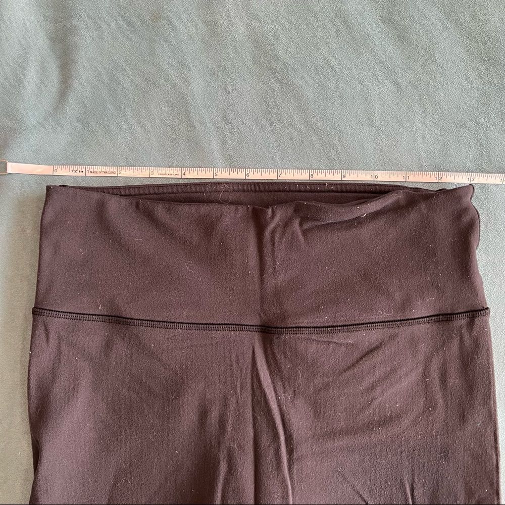 Lululemon Cropped Tights - Picture 11 of 11